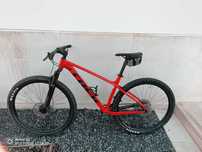 Bicicleta TREK Marlin 8 Tam. L Roda 29