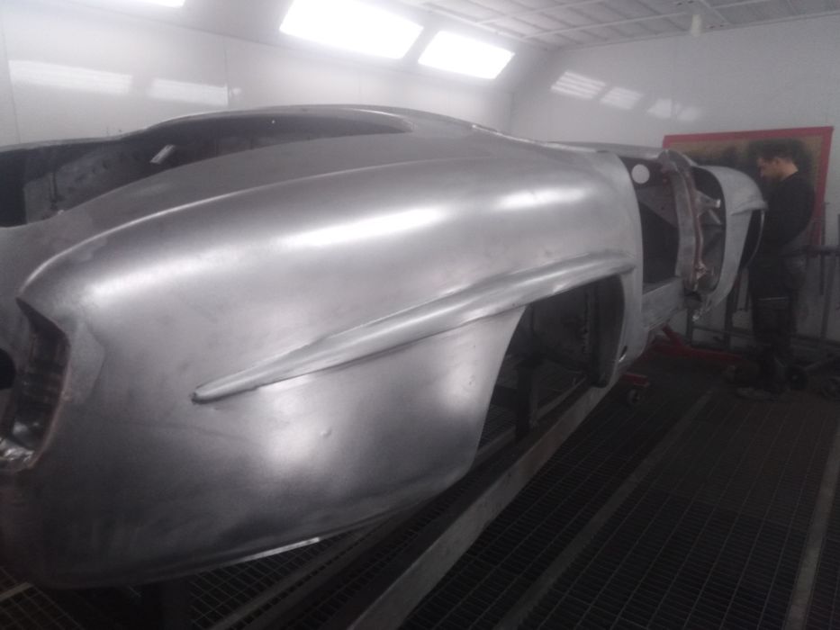 Mobilny blacharz aut zabytkowych