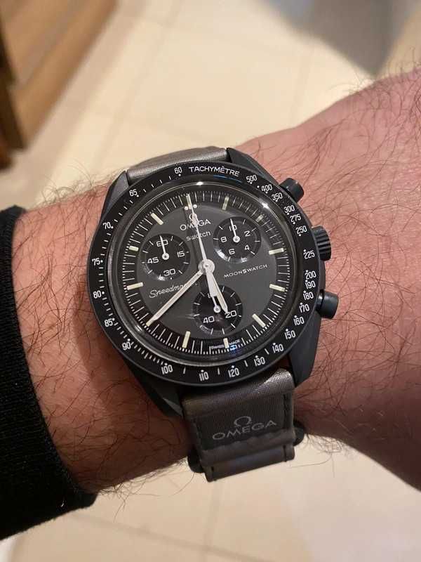 Explore Omega x Swatch Mercury: Speedmaster DNA in Gray
