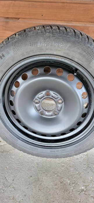 Sprzedam felgi stalowe volvo v50