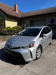 Toyota Prius V hybryda w super stanie mały przebieg