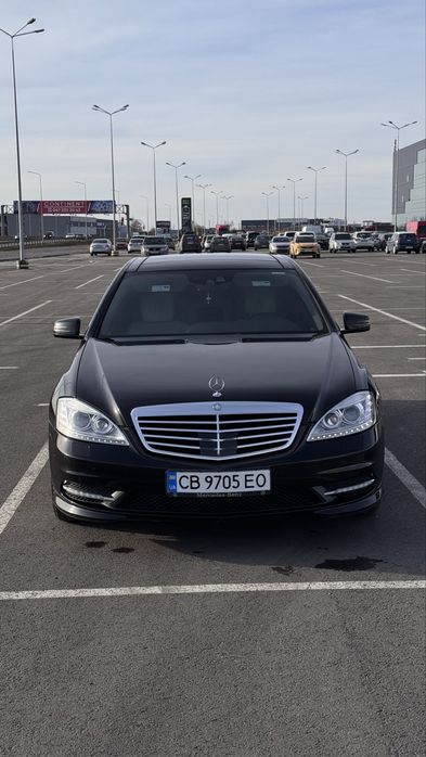 Mercedes Benz W221 рестайлінг