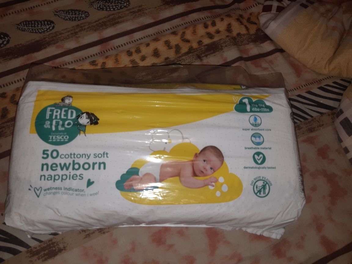 Продам памперсы новые