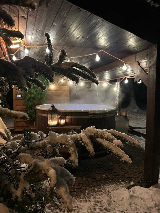 Klimatyczny Dom w lesie z Jaccuzi i Sauną.Imprezy okolicznościowe!