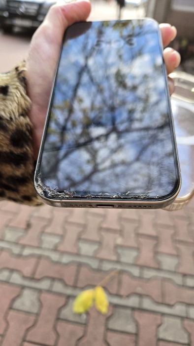 Смартфон Iphone 16 pro