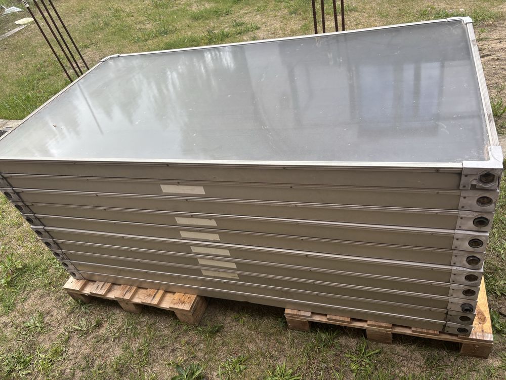 Panele solarne na cieplą wodę