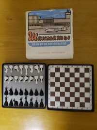 Дорожные шахматы на магнитах