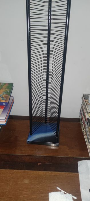 Arquivador Estante - expositor CD's NOVO - Para 80 CD's Base VARIAS CO