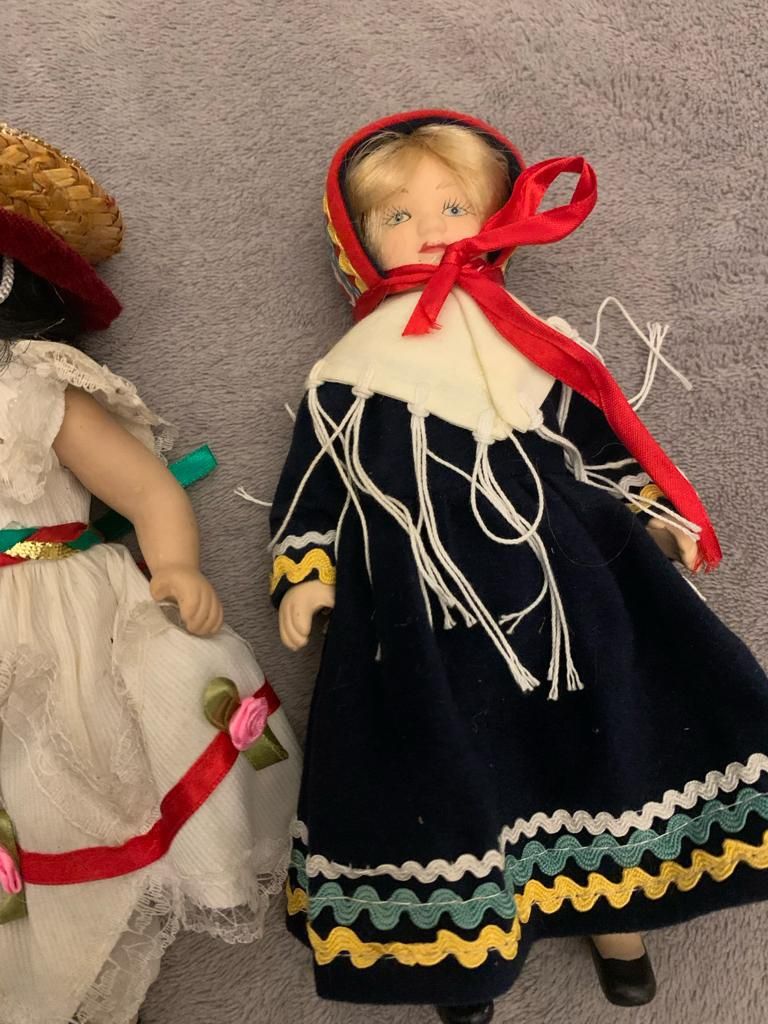 Bonecas de Porcelana da coleção bonecas do mundo