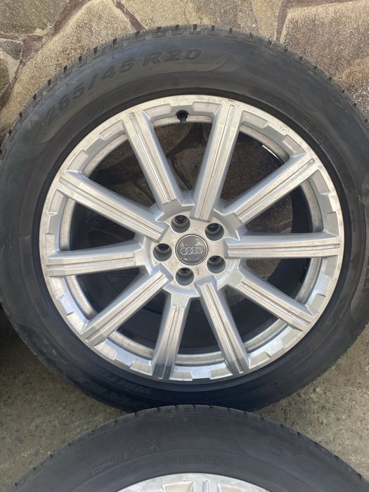 Продам диски Audi Q7r20 5x112 і шини 285/45/R20 Pirelli