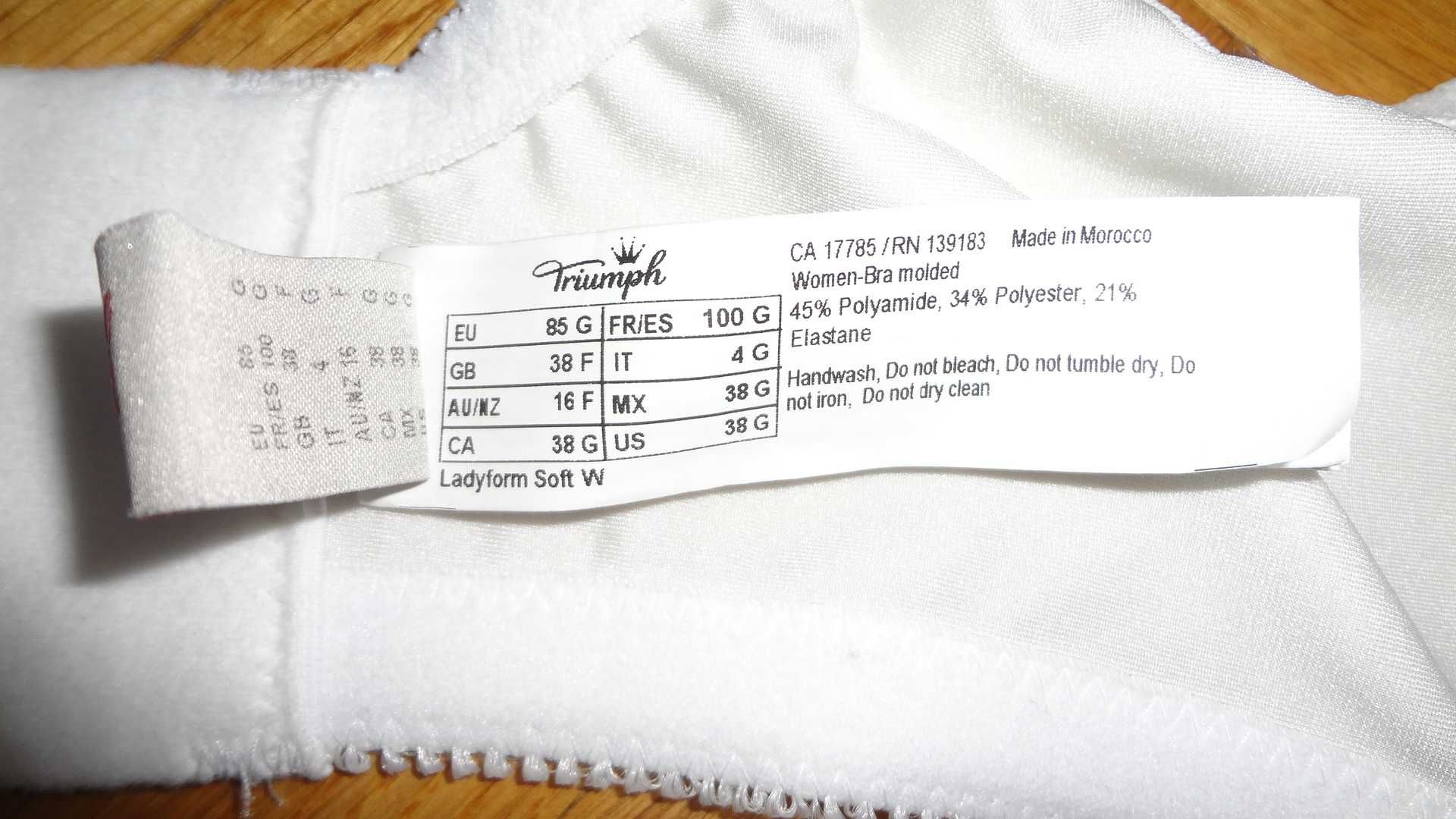 Biustonosz Triumph Ladyform Soft W 85G minimizer, nowy, biały
