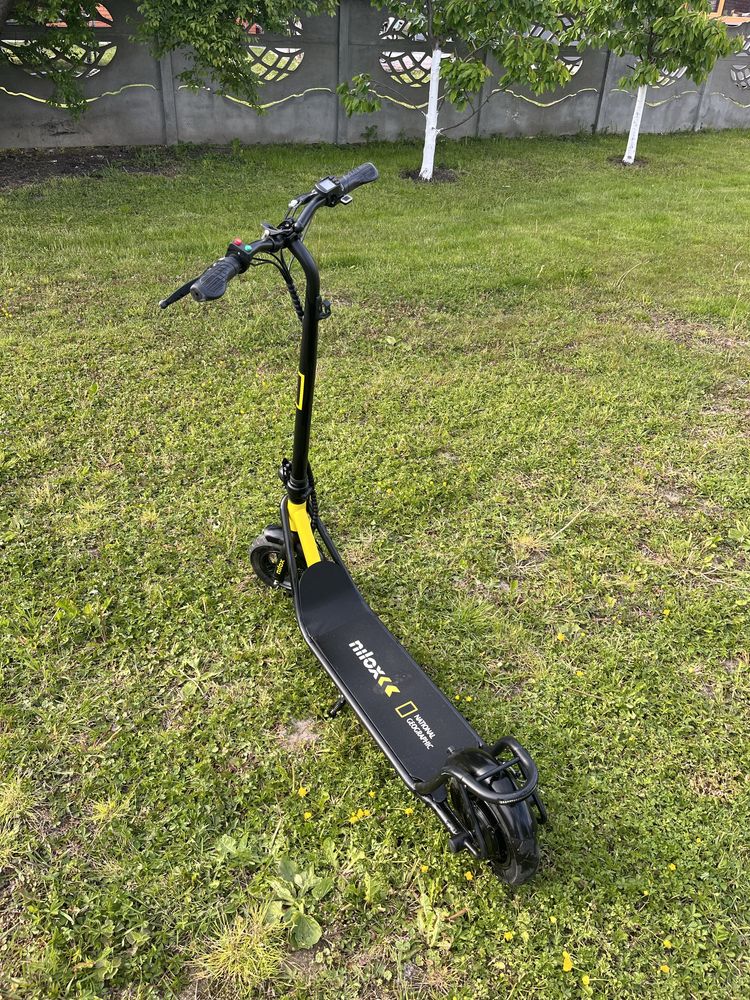 Hulajnoga elektryczna NILOX Doc Ten NG 10 Czarno-żołty