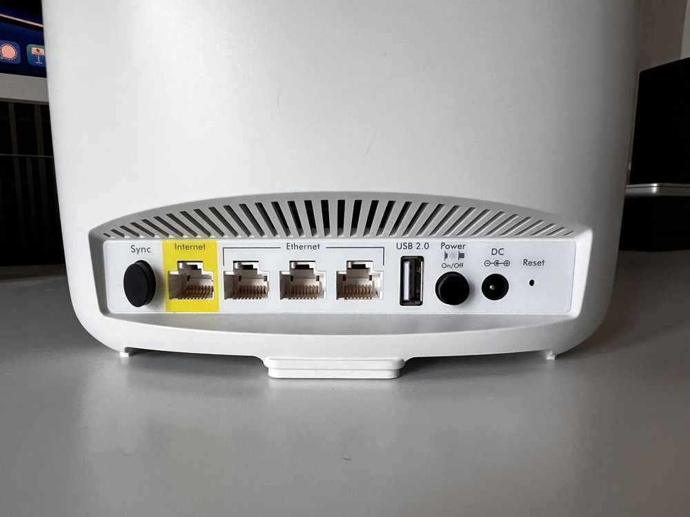 Głośnik Harman/Kardon + Router Netgear Orbi Voice