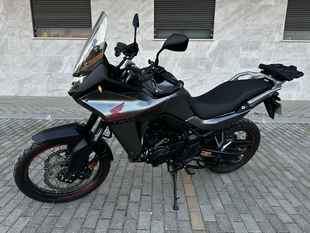 Honda transalp 750