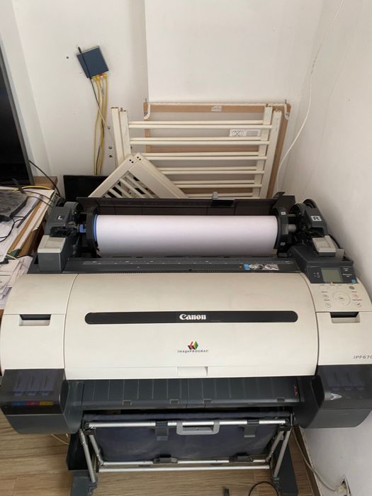 -Plotter de grande formato Canon IPF 770 usada