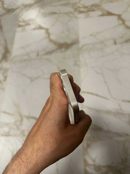 iPhone 13 Mini 256 Neverlock