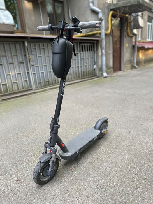 Елетросамокат XIAOMI