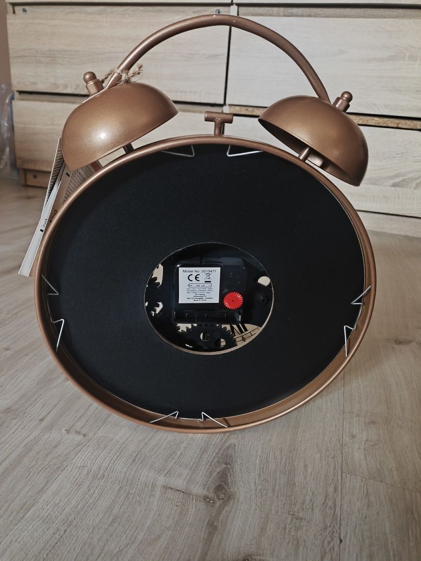 Nowy zegar na baterię.