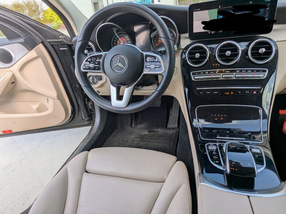 Mercedes C 200 Avantgard hibrid