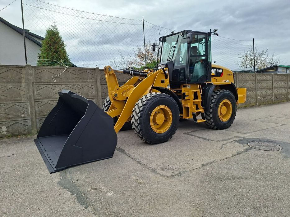 Caterpillar CAT 914 M  ładowarka kołowa sprowadzona z Niemiec 918 stan bardzo dobry