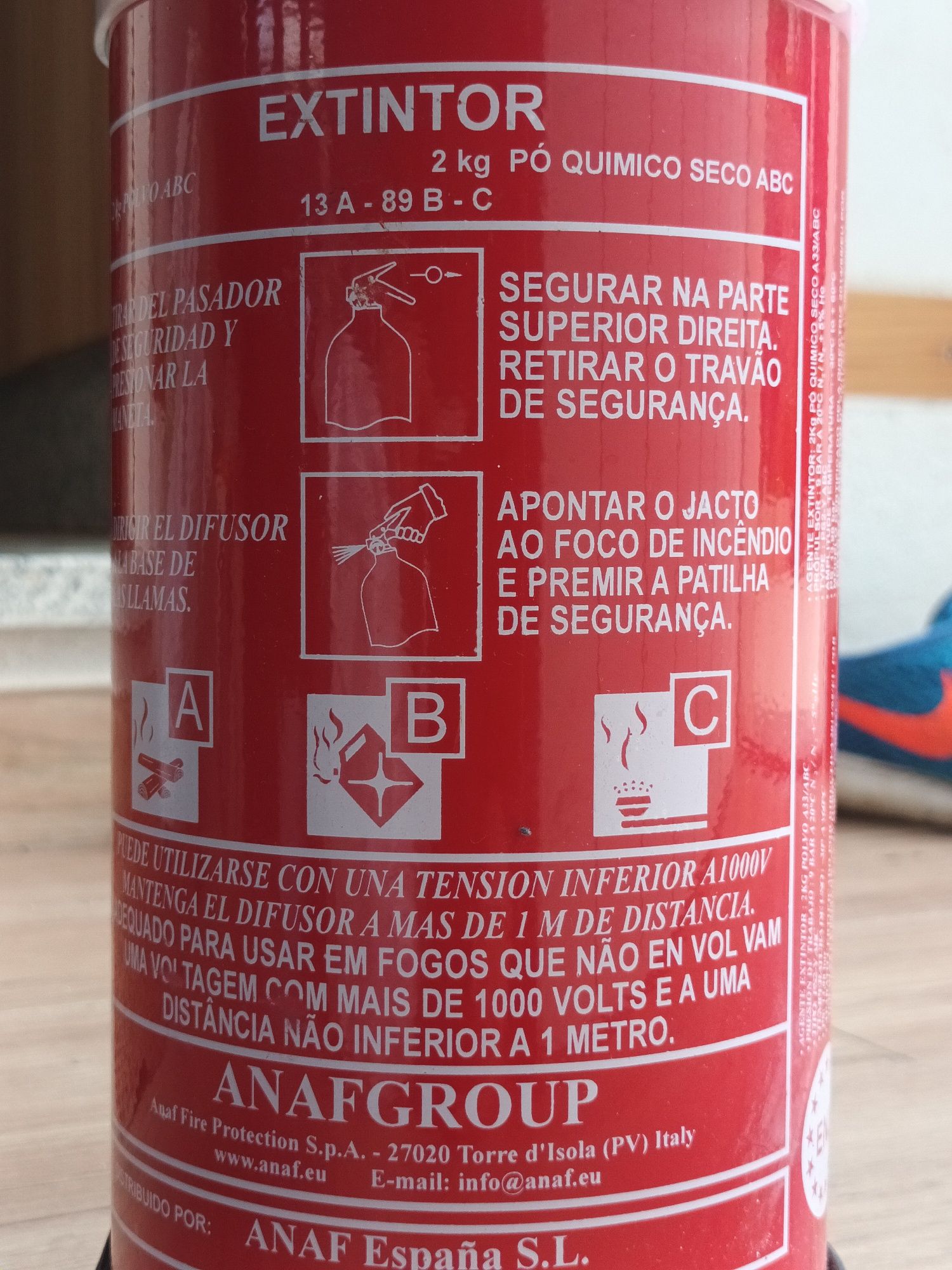 Extintor pó químico 2 kg expirado em março
