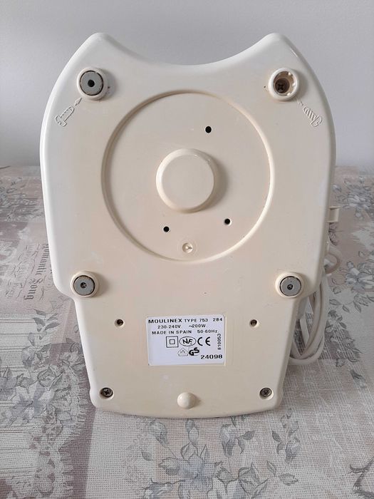 Máquina centrifugadora, liquidificadora de sumos Moulinex