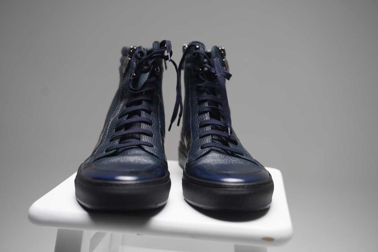 LORIBLU - Military Sneakers.