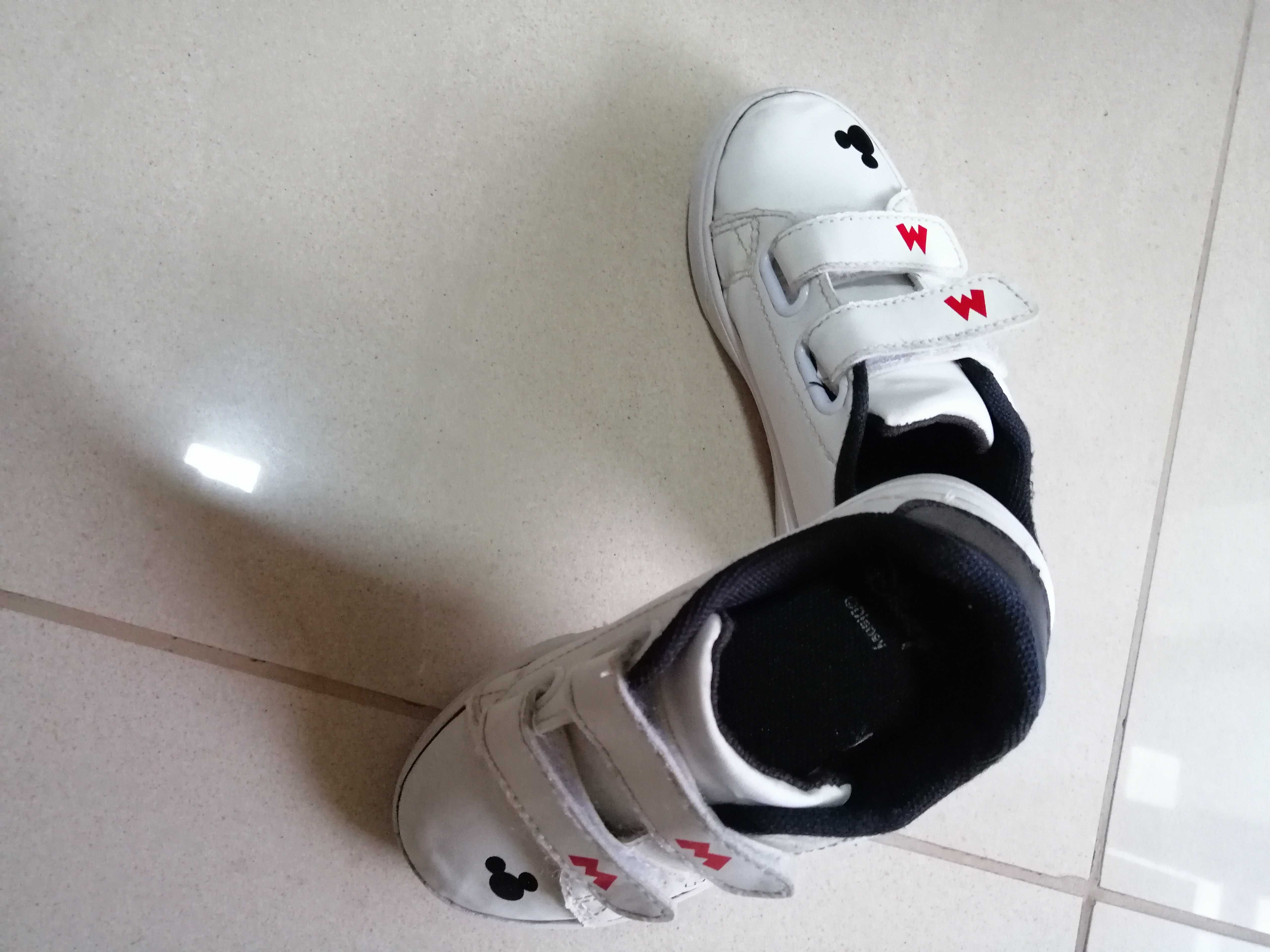 Sapatilhas do Mickey, tamanho 27