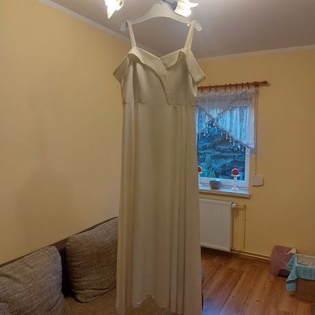 Suknia biała długa