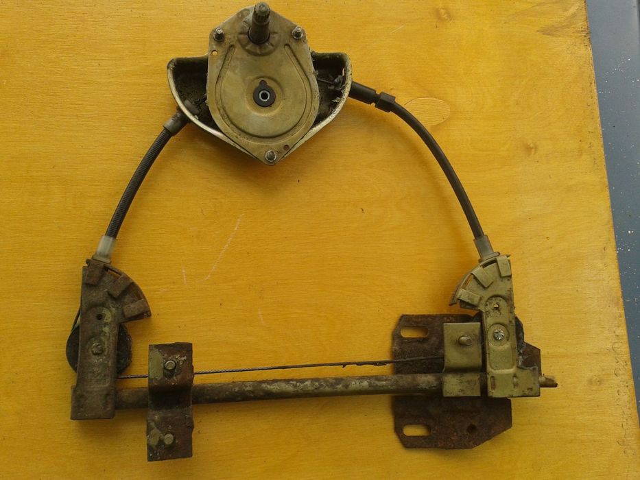 Продам стеклоподъёмник ВАЗ 2109