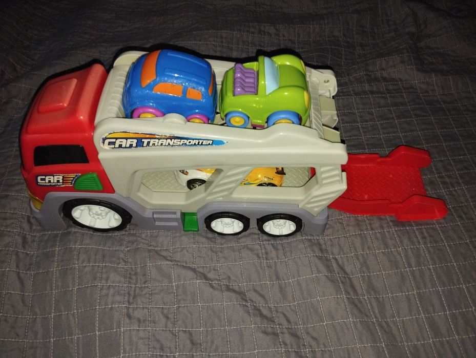 Машина фирменная большая 40*20*12 см набор