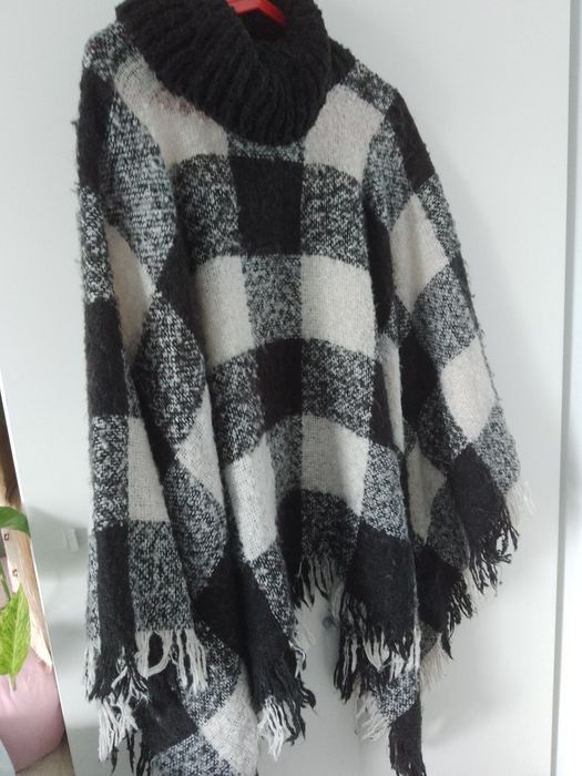 Narzutka kardigan czarna