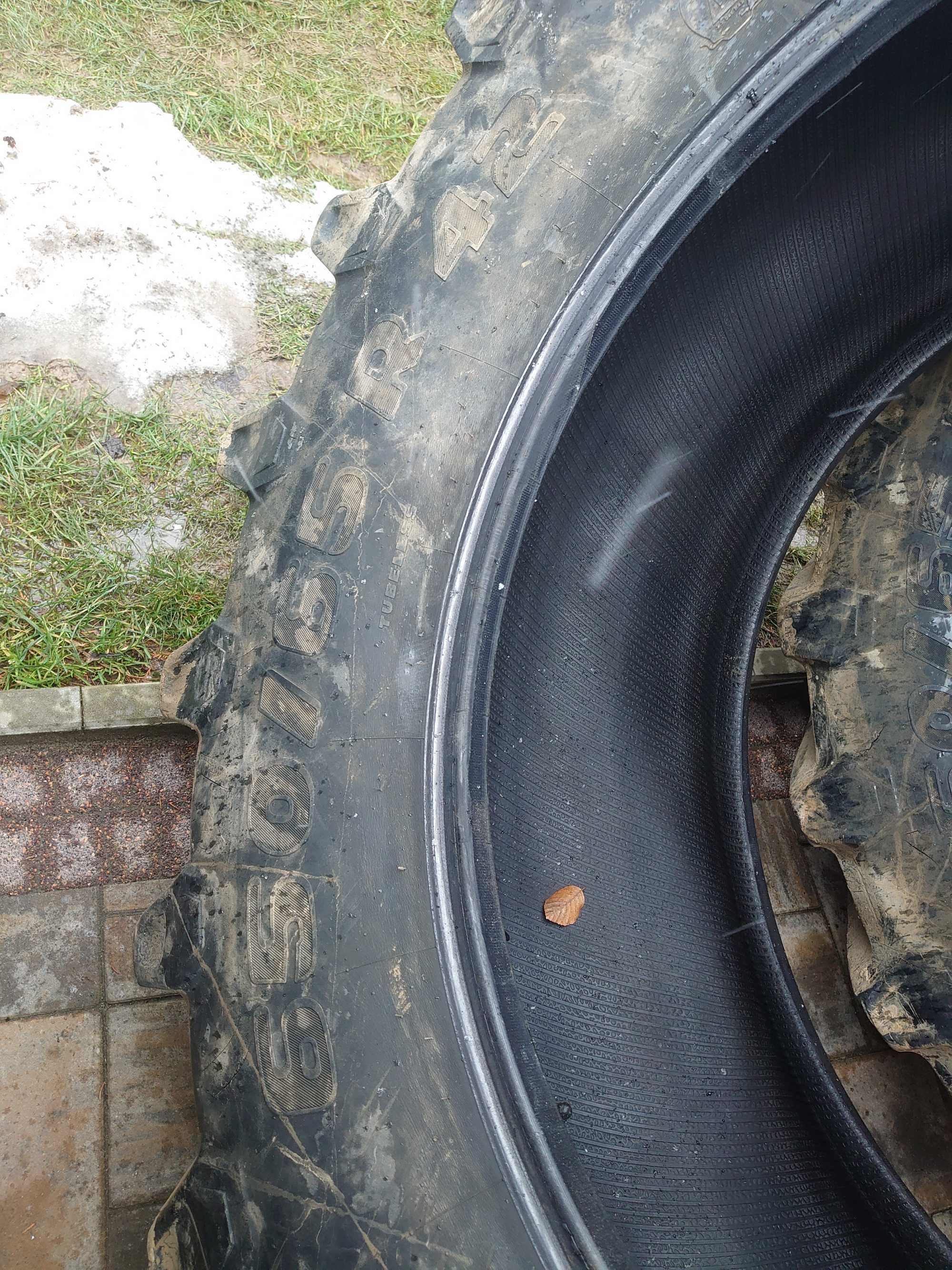 Opony rolnicze 650/65R42 540/65R30 przód