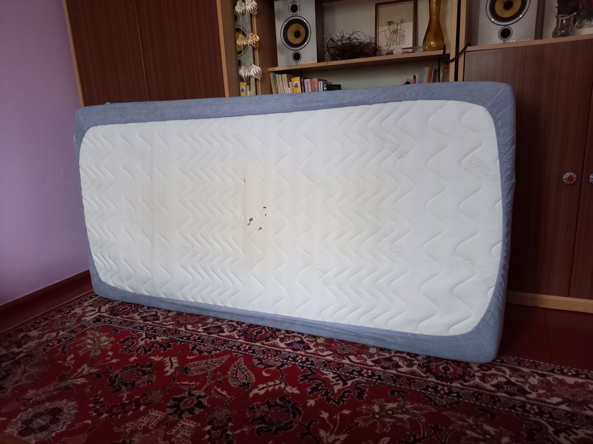 Materac Lateks i Materac bawełniany (futon) GRATIS Stelaż 
GRATIS Stel