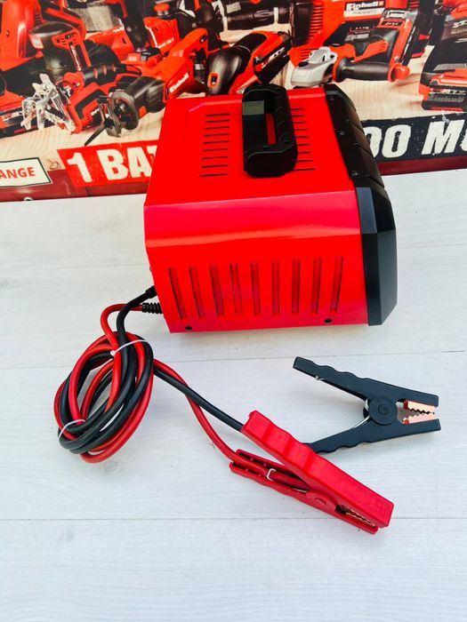 Пуско-зарядний пристрій Einhell CE-BC 30 M