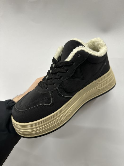 Черевики зимові на хутрі жіночі, чорні ботинки зимние 36-41