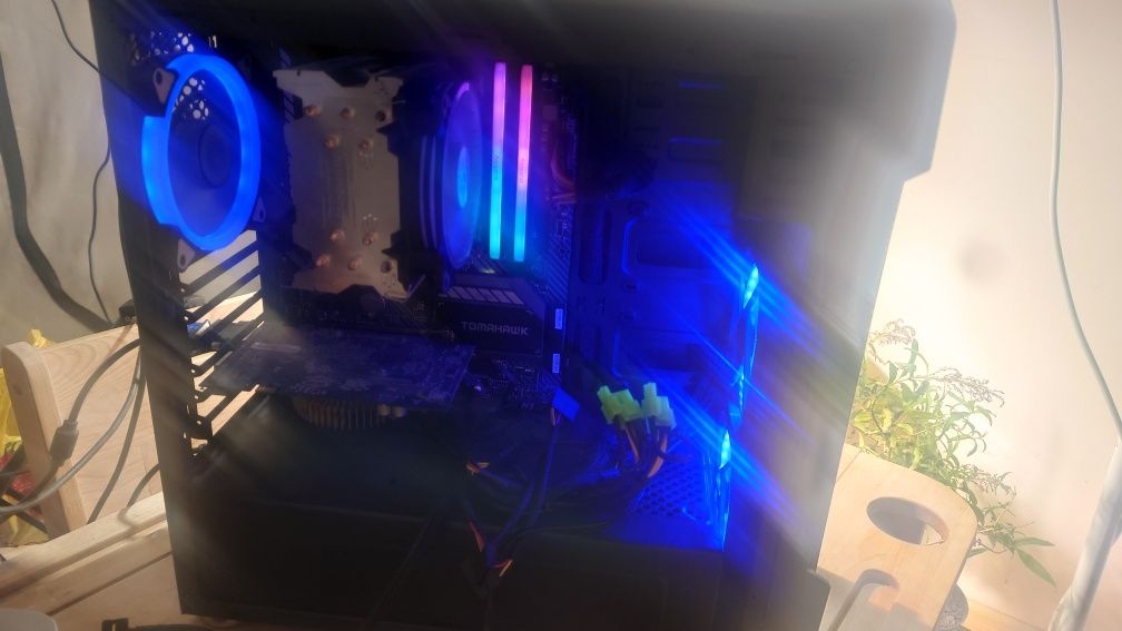 Компьютер MSI MAG B550 Tomahawk, AMD Ryzen 7 3700X, Asgard, Adata