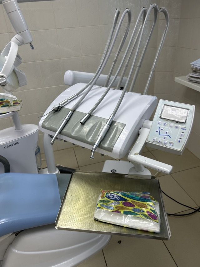 Продам стоматологічну установку б/у
