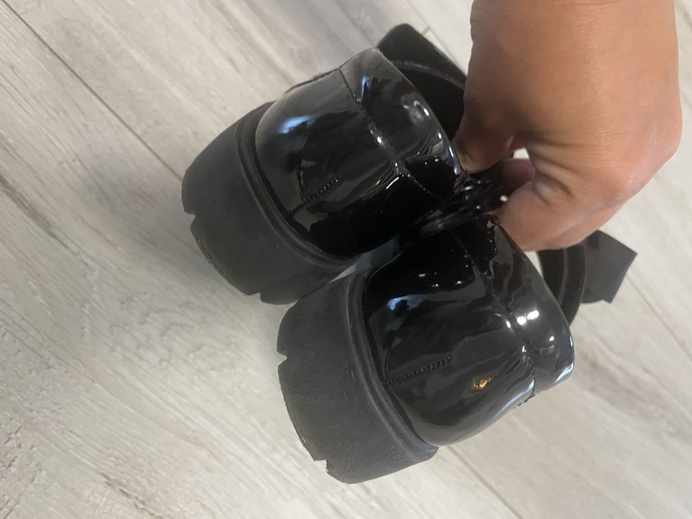 Buty pantofle hm 30