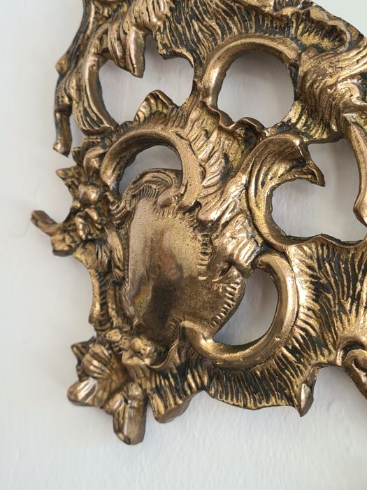 Espelho vintage, moldura em metal