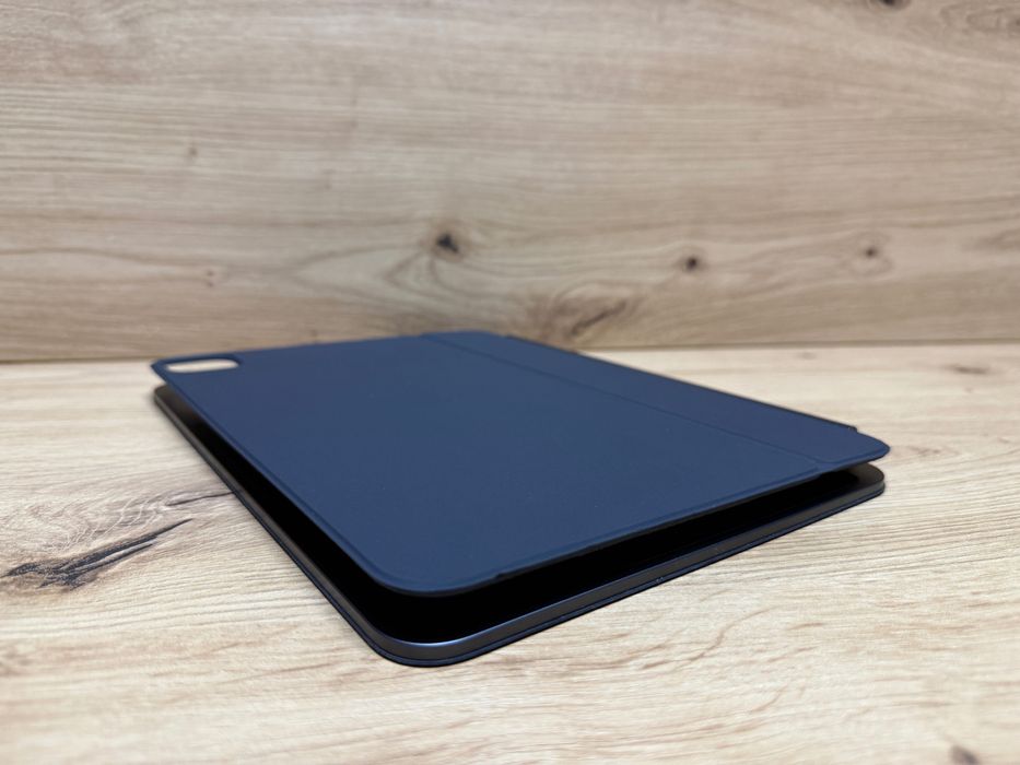 Оригінал Apple Magic Keyboard з трекпадом (MWR23) для iPad Pro 11” M4