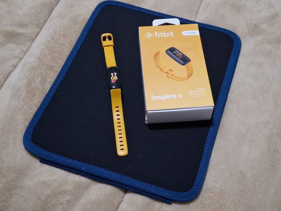 Fitbit Inspire 3 fitness tracker smartwatch