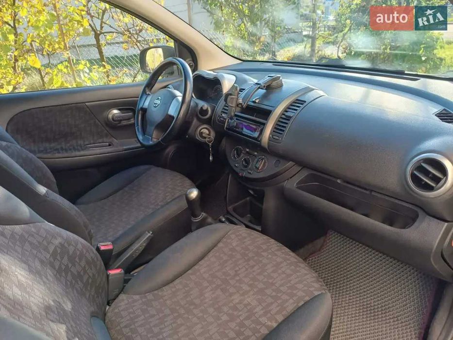 Nissan Note автомобіль 2006