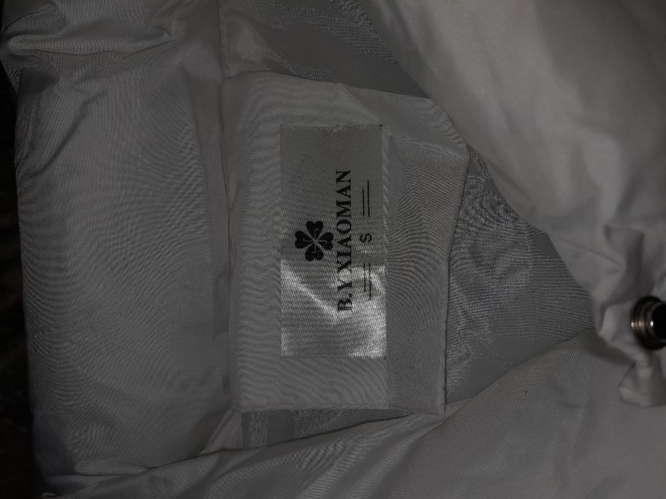 Курточка укороченная новая