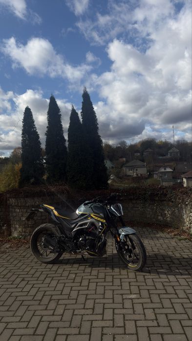 Продам мустанг ст 200