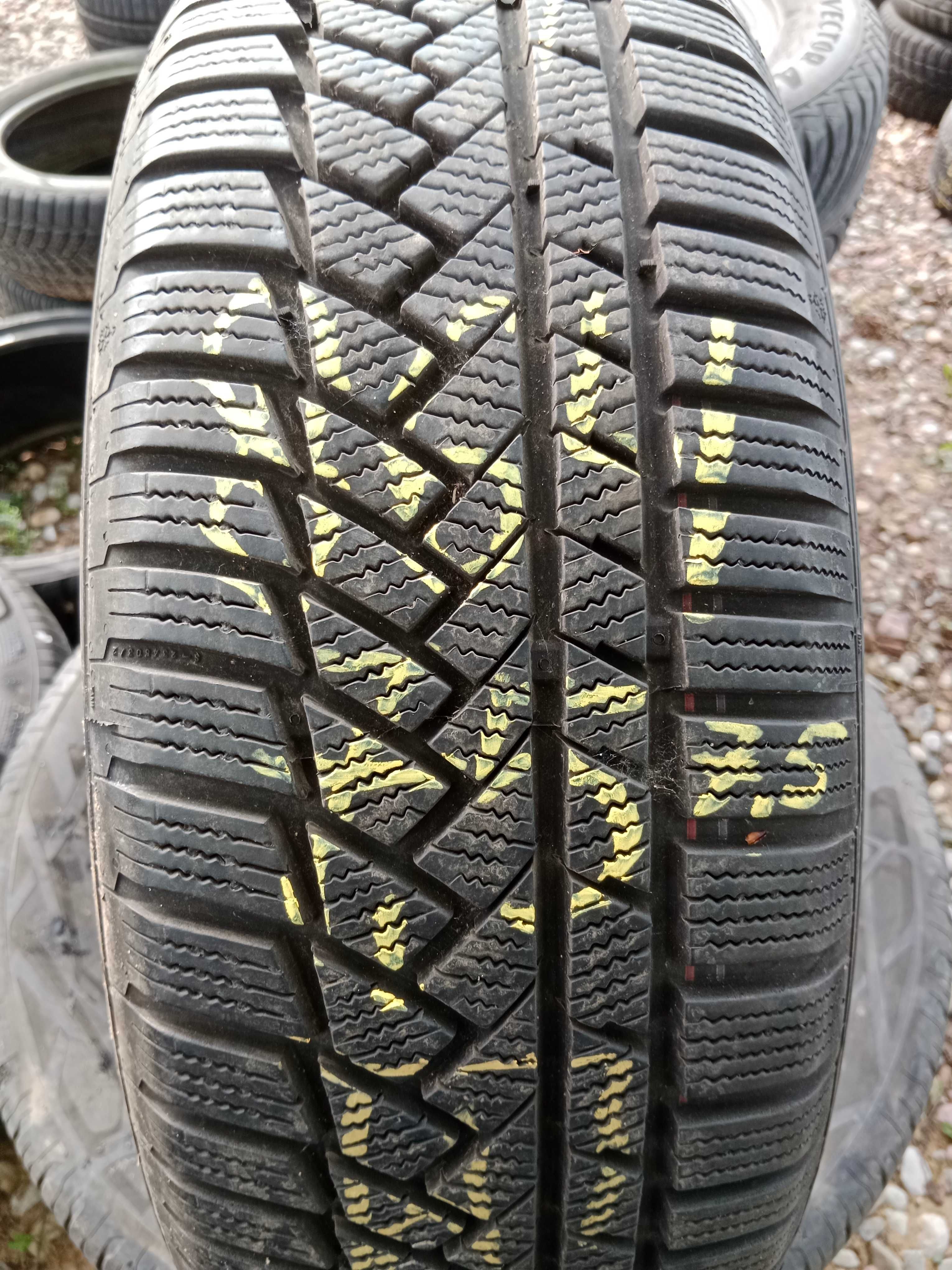 Opona używana 205/60R17 Continental WinterContact TS850P 1szt.