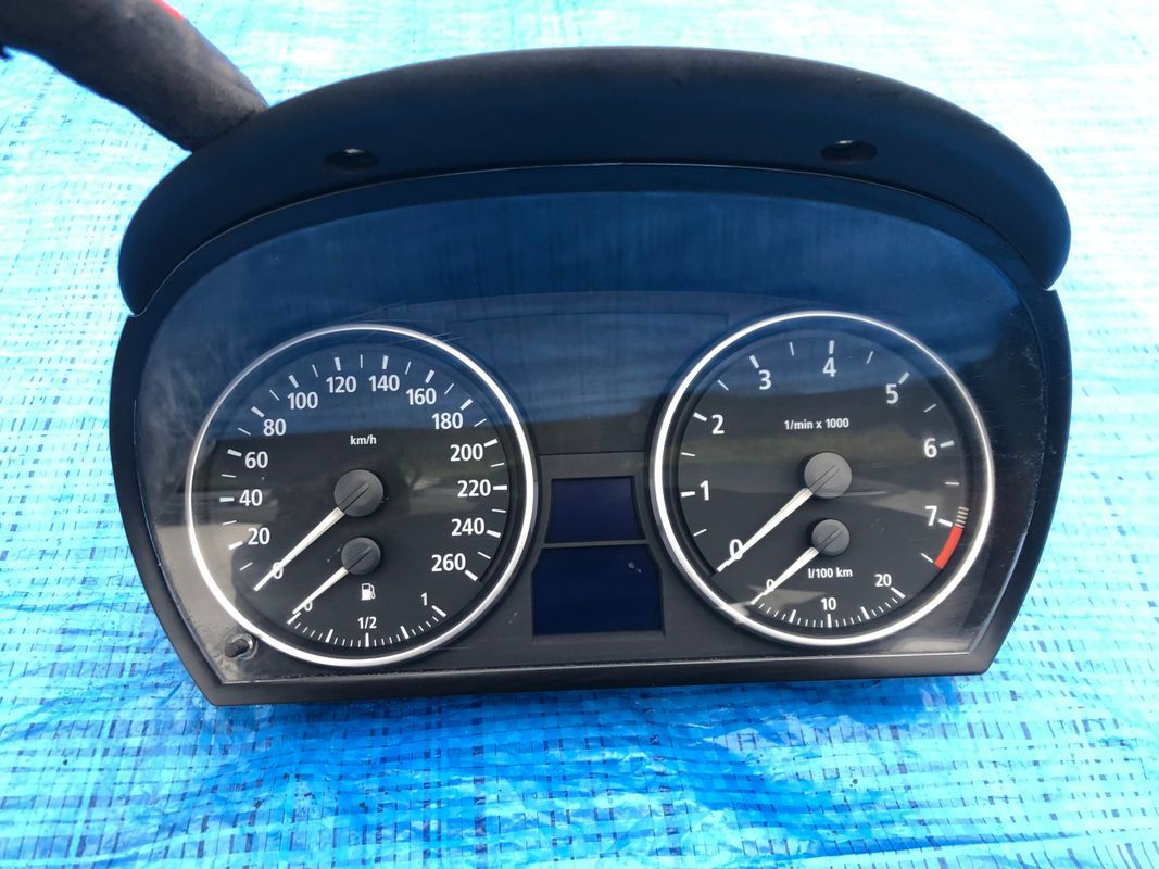 Bmw E90 E91 Licznik Zegary 2.5 I 3.0 I