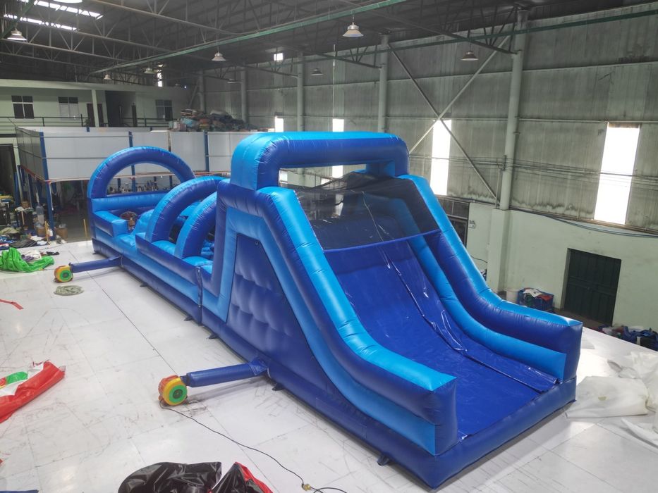 Dmuchany tor przeszkód