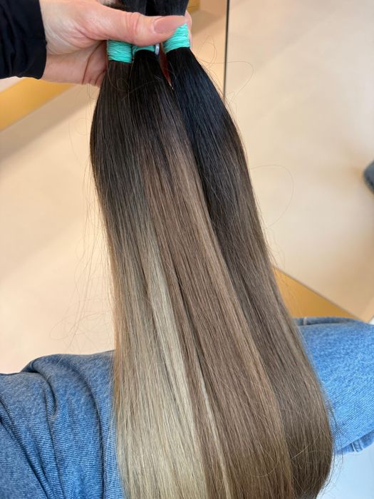 Profesjonalne przedluzanie i zagęszczanie włosów