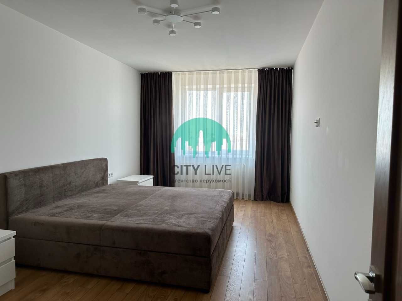 Оренда 2-кім. кв. в центрі вул. Мельника 10. Кондиціонер. (63)